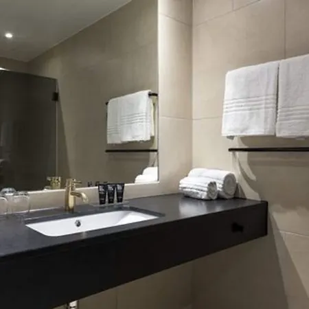 Clarion Air Otel