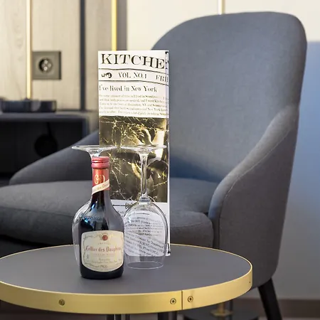 Clarion Air فندق