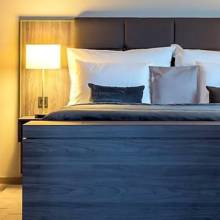 Clarion Air Otel